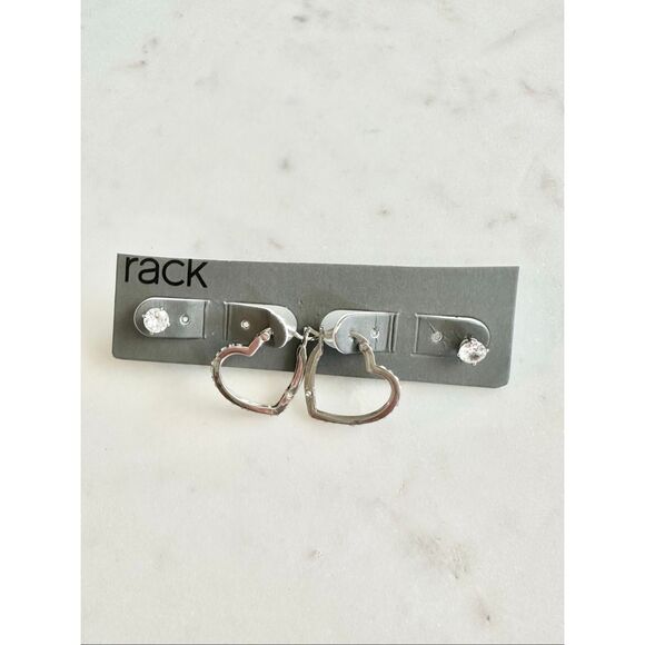 Nordstrom‘s heart hoop and stud earrings set of two - Picture 2 of 2